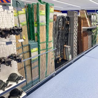 716-bandm-leeds-colton-store-with-garden-centre-34