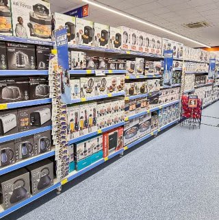 717-bandm-high-wycombe-store-11