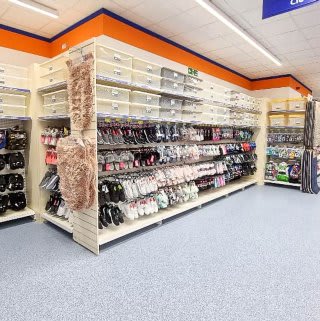 717-bandm-high-wycombe-store-8