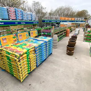 718-bandm-atherton-home-store-with-garden-centre-gc-2