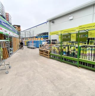 718-bandm-atherton-home-store-with-garden-centre-gc-6