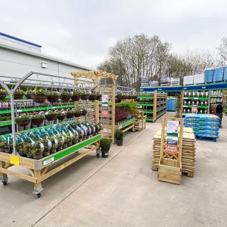 718-bandm-atherton-home-store-with-garden-centre-gc