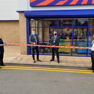 718-bandm-atherton-home-store-with-garden-centre-ribbon-cutting