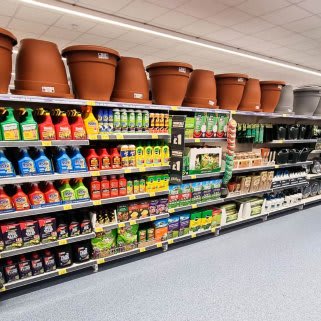 721-bandm-llangefni-store-6