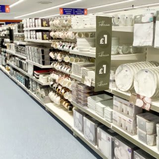 722-bandm-kempshoot-store-10