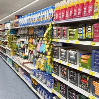 722-bandm-kempshoot-store-3