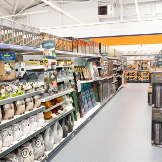 723-bandm-preston-ashton-on-ribble-home-store-with-garden-centre-3