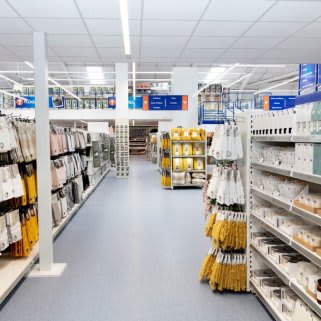 723-bandm-preston-ashton-on-ribble-home-store-with-garden-centre-43