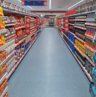 724-bandm-perth-store-with-garden-centre-12