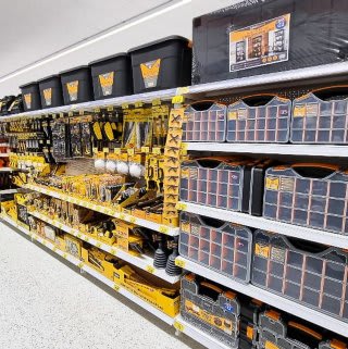 725-bandm-flude-park-crewe-store-16