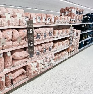 725-bandm-flude-park-crewe-store-38