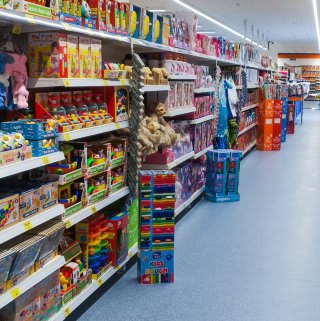 726-bandm-flint-store-with-garden-centre-23