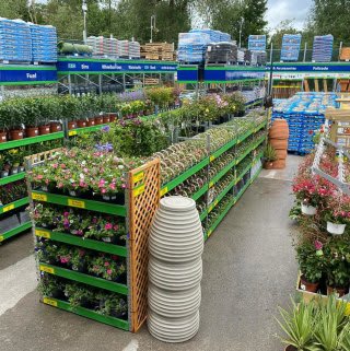 726-bandm-flint-store-with-garden-centre-gc-16