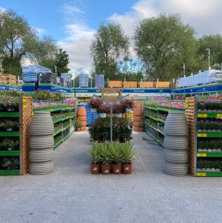 726-bandm-flint-store-with-garden-centre-gc-8