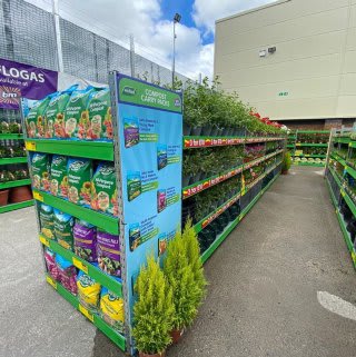 726-bandm-flint-store-with-garden-centre-gc-9