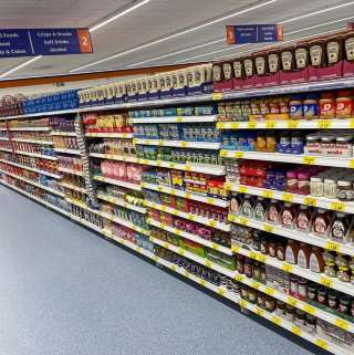 728-bandm-bentley-bridge-store-4