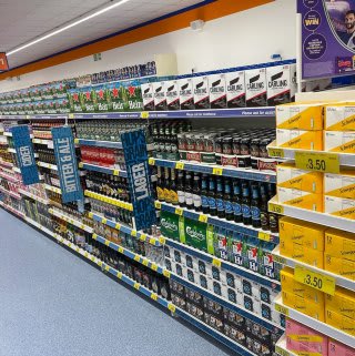 728-bandm-bentley-bridge-store-6