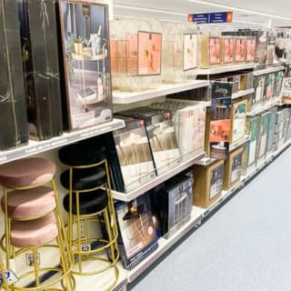 729-bandm-ilford-newbury-store-28
