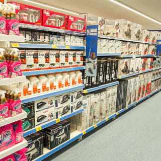 730-bandm-hedge-end-store-13