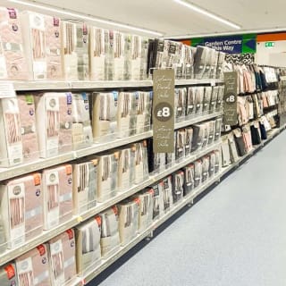 730-bandm-hedge-end-store-21