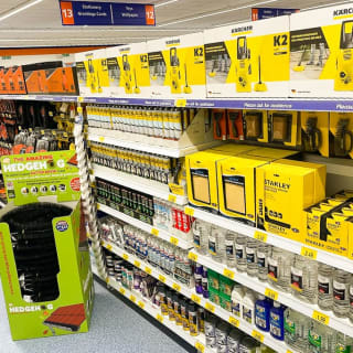 731-bandm-portadown-store-38