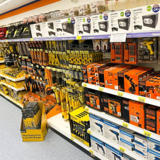 731-bandm-portadown-store-39