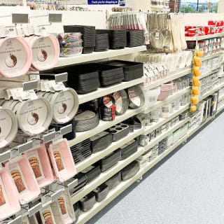 732-bandm-damolly-newry-store-29