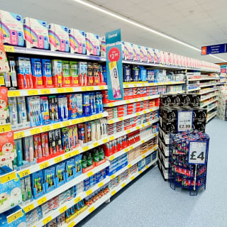 733-bandm-haverfordwest-store-20