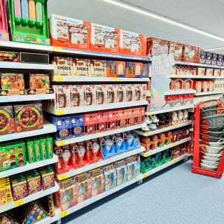 733-bandm-haverfordwest-store-59