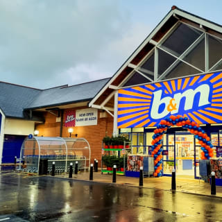 733-bandm-haverfordwest-store