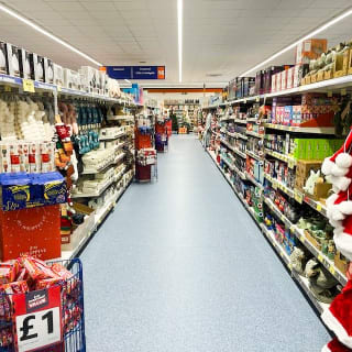 734-bmstores-scunthorpe-reopening-12