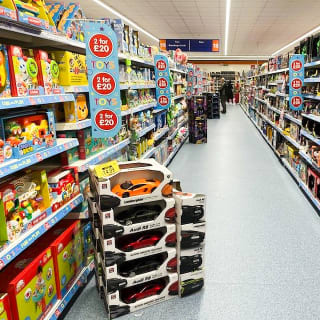 734-bmstores-scunthorpe-reopening-13