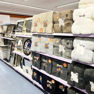 734-bmstores-scunthorpe-reopening-35