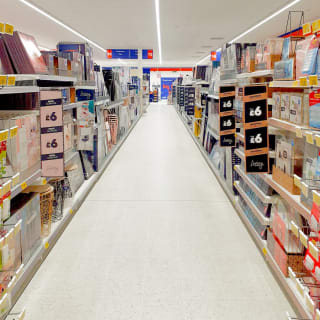 735-bandm-crieff-store-opening-24