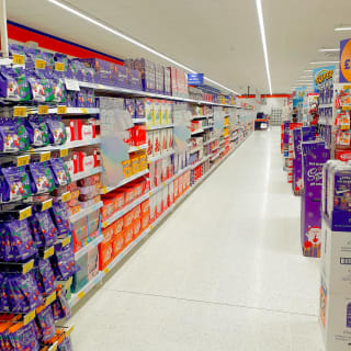 735-bandm-crieff-store-opening-26