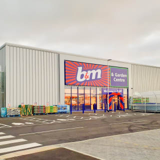 735-bandm-crieff-store-opening-271