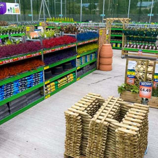 735-bandm-crieff-store-opening-3