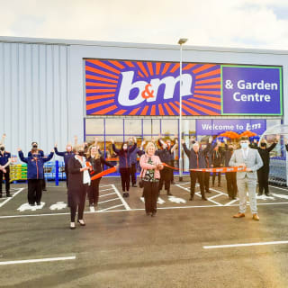 735-bandm-crieff-store-opening-31