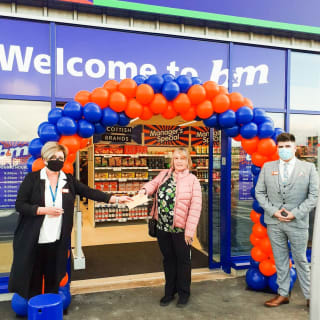 735-bandm-crieff-store-opening-32