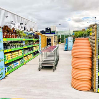 735-bandm-crieff-store-opening-7