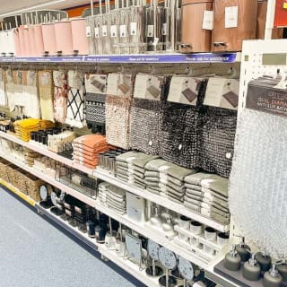 737-bandm-weedon-road-store-opening-391