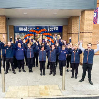 737-bandm-weedon-road-store-opening-551