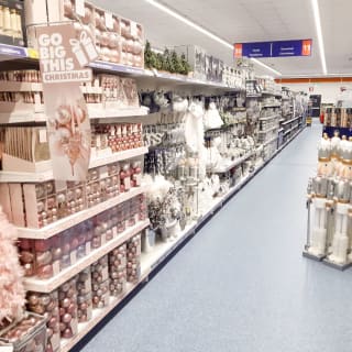 738-bandm-bispham-store-22