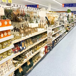 741-bandm-raw-dykes-store-opening-7