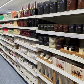 741-bmstores-raw-dykes-refit-15
