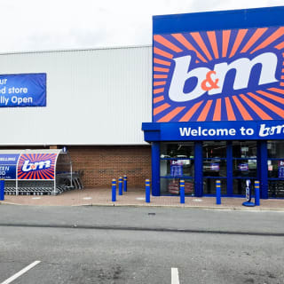 741-bmstores-raw-dykes-refit-6