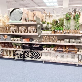 742-bandm-dartford-store-19