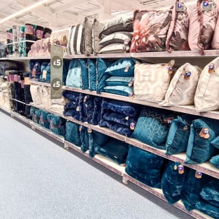 742-bandm-dartford-store-2