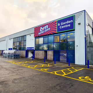 742-bandm-dartford-store-68