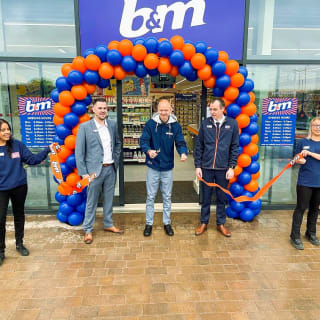 744-bandm-oldbury-store-opening-14
